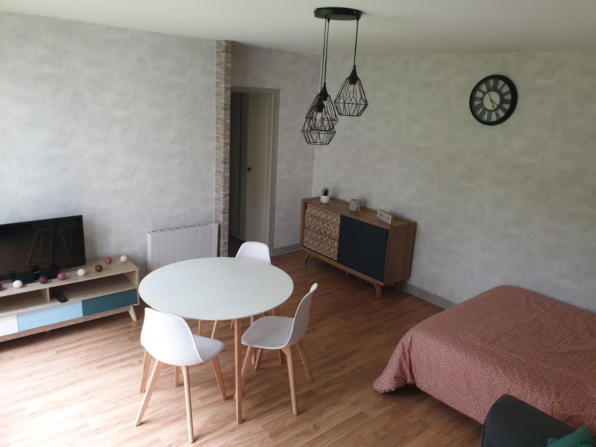 Appartement, Verdun , Proche Centre Ville Εξωτερικό φωτογραφία